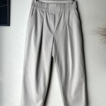 Brochu Walker  Fiera Gray Cropped Straight Leg Pull-On Pleated Twill Pants Size L Photo 2