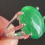 Size 8 green jade ring Photo 4