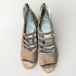 Eileen Fisher  Size 9 Brown Suede‎ Back Zipper Strappy Stacked Heel Sandal Photo 1