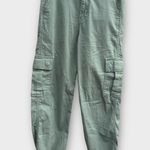 Levi's Levi’s High-Waisted Cargo Joggers Photo 3