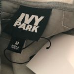 Ivy Park Logo Grey Quilted Sleeveless Hoodie Vest Size M NWT Photo 12
