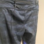 Lululemon Pace Rival Crop *Full-On Luxtreme Mini Coast Camo Deep Navy- Size 4 Photo 4