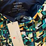 Sweaty Betty NWT  Power 9” Biker Shorts Green Geo Maze XS 0 Photo 3