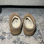 UGG  Women’s Tasman Slipper Chestnut Photo 6