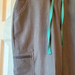 FIGS BUNDLE Rafaela M Top, Zamora M Jogger  Photo 7