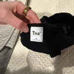 Aritzia  sports Bra Photo 4