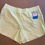 Columbia Women’s Green Omni-Wick Shorts Photo 0