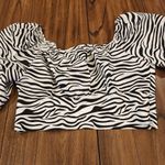 I. Madeline Zebra Black White Puff Sleeve Crop Top nwt L Size L Photo 3