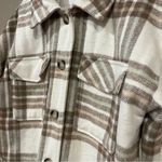 Garage  Cream Tan Green Plaid Vancity Shacket Women’s Size Medium Photo 6