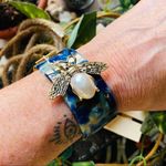 Amrita Singh  Open Resin Bee Pearl Cuff Photo 2