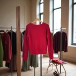 Ambiance Deep Red V Photo 1