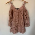 White House | Black Market WHBM Lace Cold Shoulder Tank Top XS Dusty Rose Photo 1