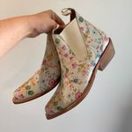 Free People Beau Western Chelsea Boot in Ivory Floral Leather Size 39.5 NWOT Photo 3