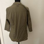 Wranglers olive green button down quarter sleeve outdoor shirt Photo 2