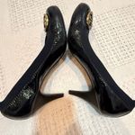 Tory Burch  Caroline 8 navy patent gold logo flex pumps heels 3051 Photo 7
