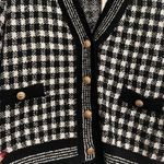 AQUA BLACK AND WHITE SWEATER Photo 1