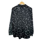Equipment Revolve  all over star print satin black blouse sz M Photo 9