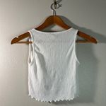 Live in the Moment Romantic Angel Dreamy White Ribbed Scallop Hem Tie-Front Womens Crop Tank Top XS Photo 4