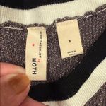 Anthropologie  Moth WOMENS Valeria metallic shine knit tank top.Smll Photo 2