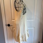 Alya Francesca’s collection embroidered ruffled dress Photo 2