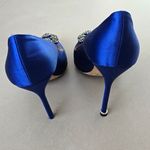 Manolo Blahnik Hangisi 105 crystal-embellished satin pumps Photo 4