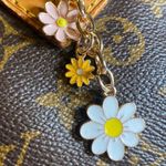 Bag / Purse Floral Charm Photo 1