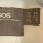 ASOS White Ruffled Blouse Cold Shoulder Tiered Long Sleeve Gold Buttons Size 10 Photo 13