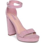 Forever 21 velvet pink heels. Photo 0
