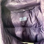 Uniqlo  Ultra Light Down‎ Puffer Vest Purple Sleeveless Packable Layering Small Photo 2