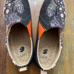 Women's UIN Toledo Black Floral Artistic Slip Photo 4