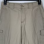 Columbia  Sportswear Khaki Cropped Hiking Pants Size 8 EUC #VEG-0270 Photo 1