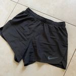 Nike  Women's Dri-fit Black Athletic Shorts Size M Photo 1