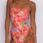 Skatie  Raye One Piece Huatulco Photo 0