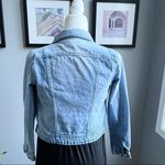 Tractr Jean Jacket Cropped Denim Size Medium Light Blue Wash Blue Photo 4