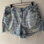 American Eagle Tomgirl Comfort Stretch Waistband Light Distressed Jean Shorts Photo 0