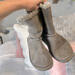 Xhilaration Boots Ankle Booties Suede Leather Gray Womens 6 Sherpa Faux Fur Lined Photo 4