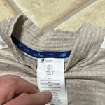 New Balance New York City Marathon Heat Grid Long Sleeve Shirt, Beige, Large Photo 3