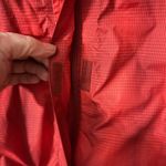 White Sierra Women’s  Packable windbreaker/ jacket- Size Smalll Photo 6