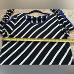 Ava James  Woman’s Blue Black & White Striped Top Size XL Tunic Photo 7