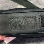 Lululemon Black Team Canada 22 Future Legacy
Crossbody Bag Photo 3
