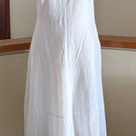 Minimalist White Sleeveless Maxi Dress beautiful
Shape and fabric with pockets Size M Photo 0