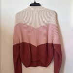 Lush Clothing Lush Cream and Pink Crew Neck Sweater Chevron Design Photo 1