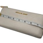 Michael Kors  Off White Wallet Photo 6