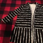 kim rogers Black and white striped cardigan Photo 3