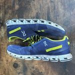 On cloud On Running Cloudflyer Running Shoes neon navy blue cushion low size 6 Yellow Photo 5