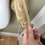 Puffy Crop Vest Lightweight Sleeveless Warm Outerwear Puffer Vest Size Small Tan Photo 2