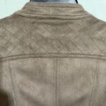 Jou Jou Women's Faux Suede Moto Jacket w/Quilted Shoulders Size Medium Like New Brown Photo 3