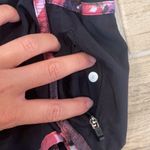 Lululemon  shorts Photo 4