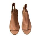 Coolway  Women's Open Toe Gladiator Boho Sandals Leather Tan Size 41 Photo 1