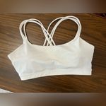 GapFit White Medium Impact Padded Strappy Sports Bra Size Medium Photo 2